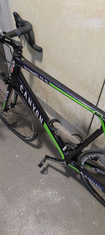 Canyon Ultimate Campagnolo Chorus 2016 Road & Gravel d'occasion — image 3 sur 14