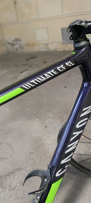 Canyon Ultimate Campagnolo Chorus 2016 Road & Gravel d'occasion — image 2 sur 14