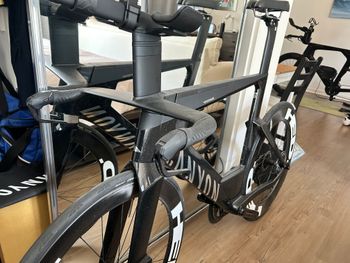 Used Canyon Speedmax CFR Di2 2026 2026 Road & Gravel, Black — image 13 of 14