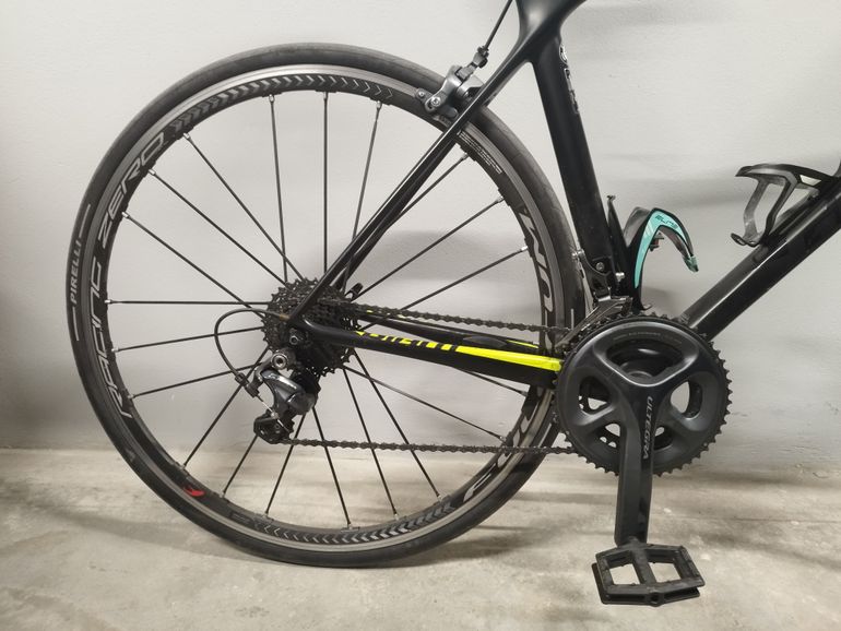 Used Giant TCR Advanced Pro 1 2017 2017 Road & Gravel, Black — image 5 of 7