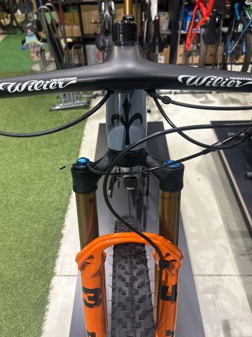 Brugt Wilier URTA MAX Shimano XTR Di2 2026 Mountainbike — billede 11 af 13