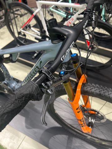 Brugt Wilier URTA MAX Shimano XTR Di2 2026 Mountainbike — billede 8 af 13