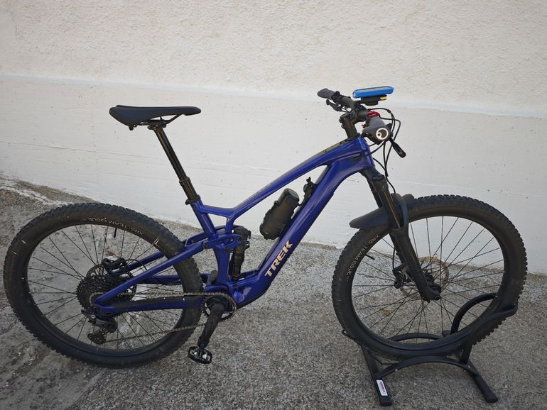 Käytetty Trek Fuel EXe 9.5 2023 2023 Mountainbike — kuva 1 / 18