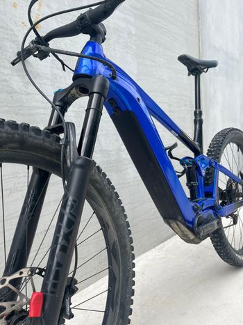 Used Giant Trance X E+ 2 Pro 29er 2022 2022 Mountainbike — image 8 of 9