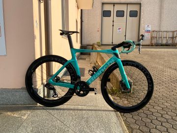 Gebrauchtes Bianchi OLTRE 140TH RC DURA-ACE DI2 2025 2025 Road & Gravel