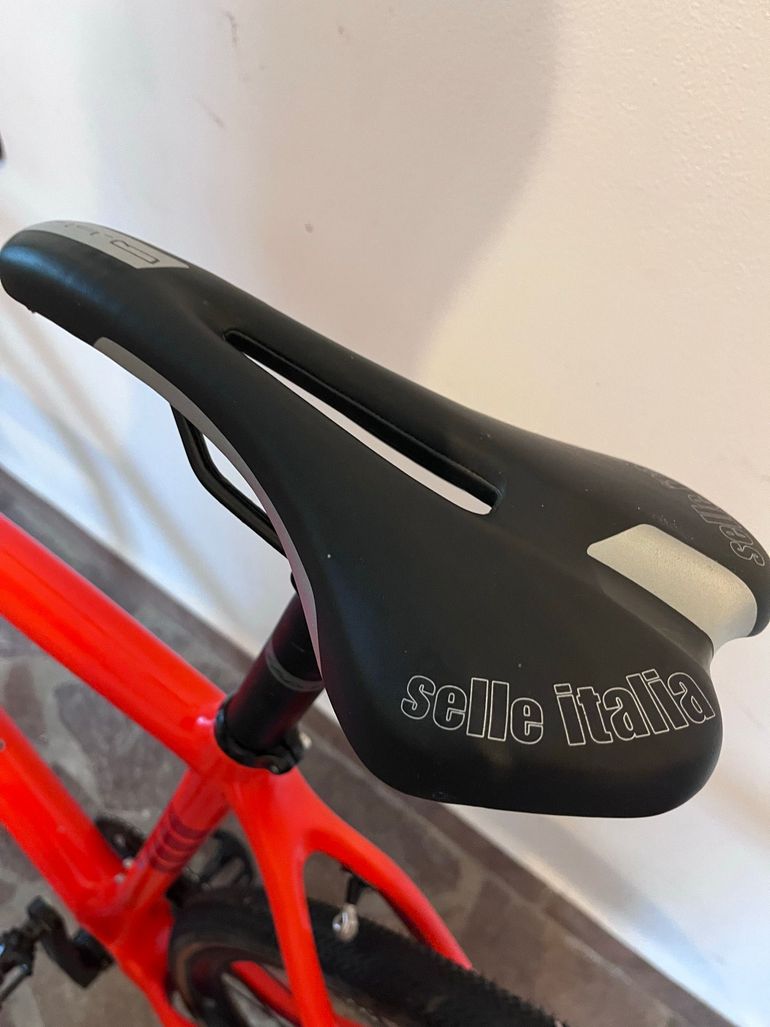 Used Ibis Hakka mx SRAM Rival 2024 Road & Gravel, Rojo — image 11 of 18