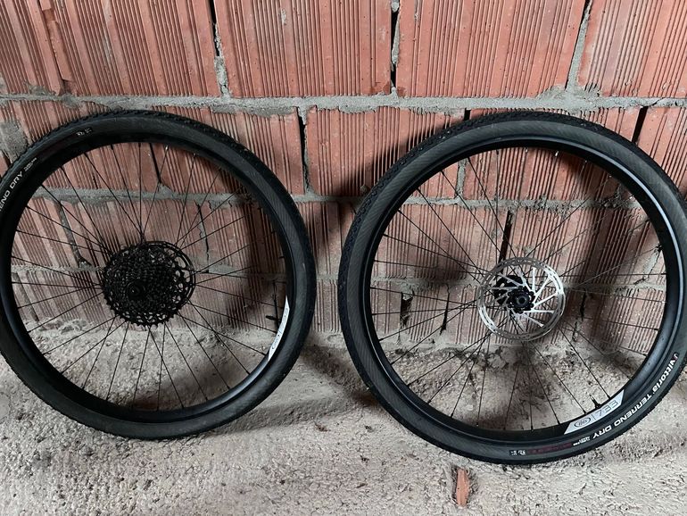 Used Ibis Hakka mx SRAM Rival 2024 Road & Gravel, Rojo — image 16 of 18