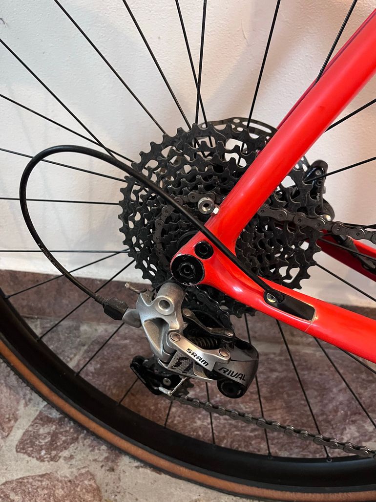 Used Ibis Hakka mx SRAM Rival 2024 Road & Gravel, Rojo — image 12 of 18