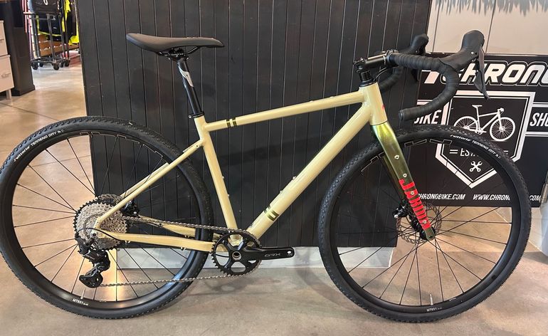 Used Wilier Jaroon Shimano GRX 2026 Road & Gravel — image 1 of 9