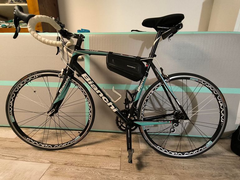 Used Bianchi Impulso 2010 2010 Road & Gravel, Black — image 1 of 4