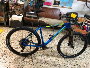 Used Lee Cougan Lee Cougan Custom SRAM GX 2020 Mountainbike, Azul — image 4 of 4