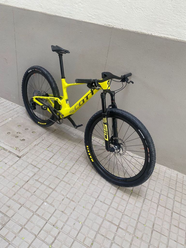 Used Scott Spark 900 EVO 2025 2025 Mountainbike — image 7 of 11