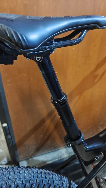 Tweedehands Trek Supercaliber SRAM GX Eagle AXS 2023 Mountainbike — afbeelding 10 van 16