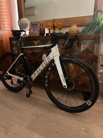 Used Factor Ostro SRAM Red eTap AXS 2025 Road & Gravel, White — image 2 of 8