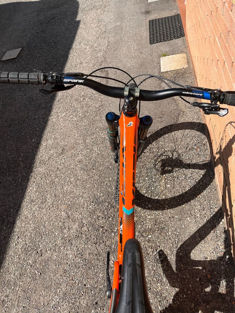 Použité Yeti SB150 T2 2023 2023 Mountainbike — obrázek 5 z 9