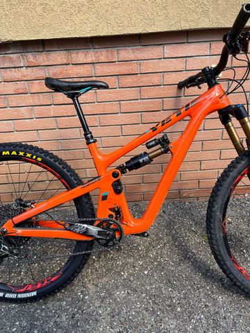 Použité Yeti SB150 T2 2023 2023 Mountainbike — obrázek 9 z 9