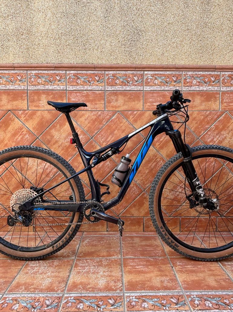 Used ktm scarp elite Ktm scarp elite Custom Shimano Deore XT 2022 Mountainbike, Blue — image 1 of 3