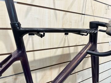 Used Scott Addict Frameset 2024 Road & Gravel, Purple — image 3 of 8