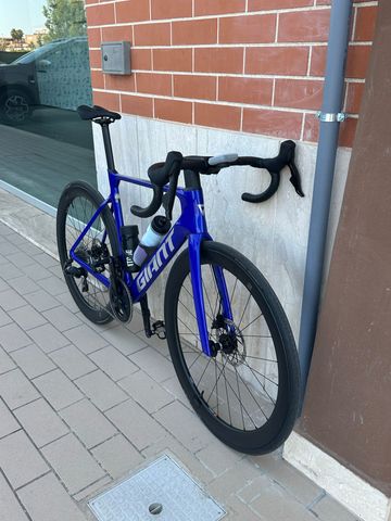 Tweedehands Giant Propel Advanced 1 2024 2024 Road & Gravel — afbeelding 2 van 3