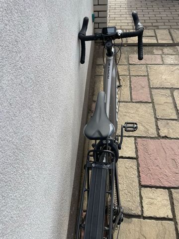 Used Giant Road e+ Shimano 105 2021 Road & Gravel, Light Gray — image 7 of 7