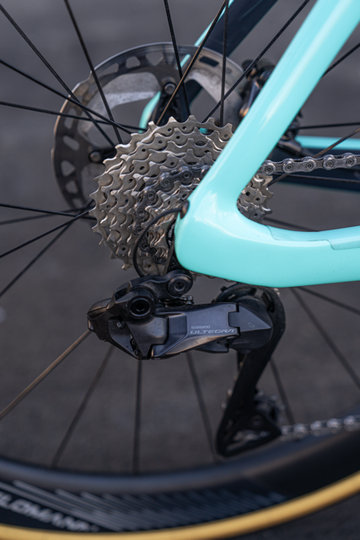Gebrauchtes Bianchi Oltre Comp Ultegra Di2 2023 2023 Road & Gravel, Blau — Bild 4 von 16