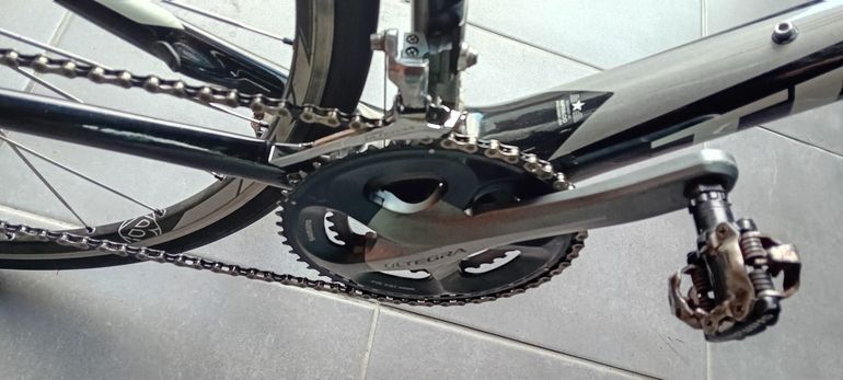 Used Trek Madone 5.2 2011 2011 Road & Gravel, Black — image 6 of 6