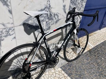 Trek Madone 2.1 H2 Compact 2015 2015 Road & Gravel usato, Nero — immagine 5 di 6
