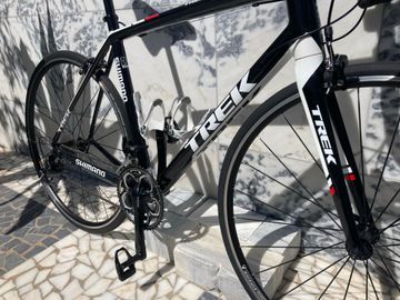 Trek Madone 2.1 H2 Compact 2015 2015 Road & Gravel usato, Nero — immagine 6 di 6