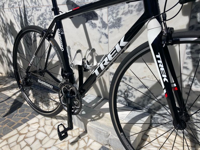 Used Trek Madone 2.1 H2 Compact 2015 2015 Road & Gravel, Black — image 6 of 6
