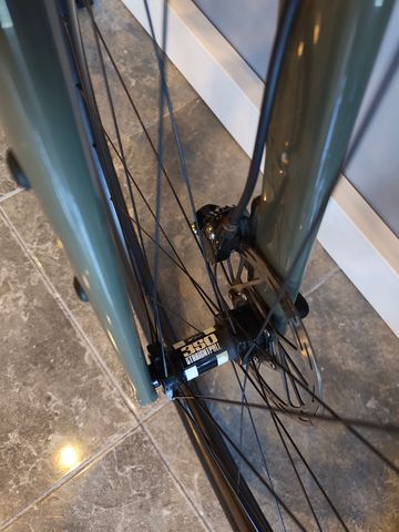 Used Canyon Grizl SRAM Rival 2024 Road & Gravel, Green — image 9 of 10