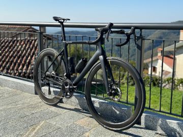 Použité Salvador Custom Shimano Ultegra Di2 2023 Road & Gravel — obrázek 4 z 4