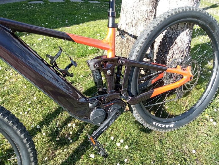 Used Giant Trance X E+ 1 2023 2023 Mountainbike — image 1 of 10