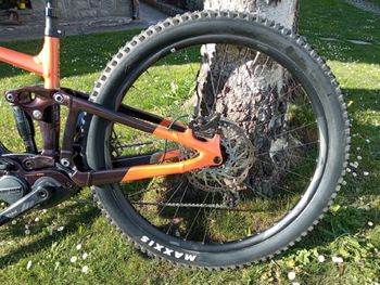 Used Giant Trance X E+ 1 2023 2023 Mountainbike — image 6 of 10