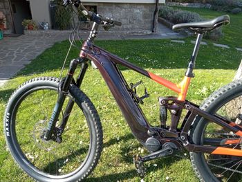 Used Giant Trance X E+ 1 2023 2023 Mountainbike — image 7 of 10