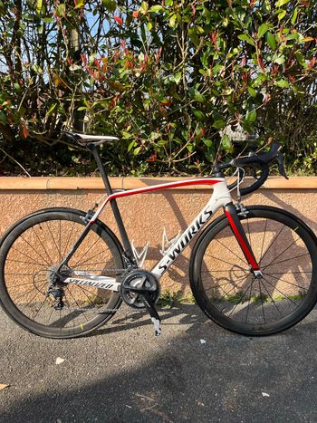 Used Specialized Specialized Custom Shimano 105 2016 Road & Gravel