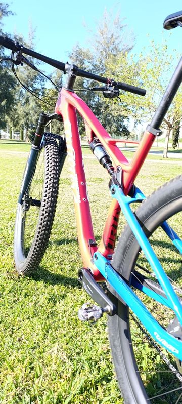 Used Wilier SLR 2025 Mountainbike, Red, 29 — image 9 of 31