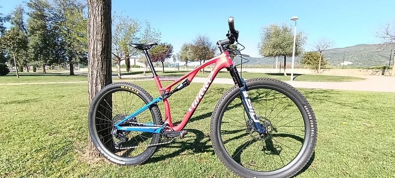 Used Wilier SLR 2025 Mountainbike, Red, 29 — image 13 of 31