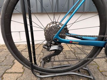 Used Raymon Custom Shimano 105 Di2 2025 Road & Gravel, Blue — image 9 of 13