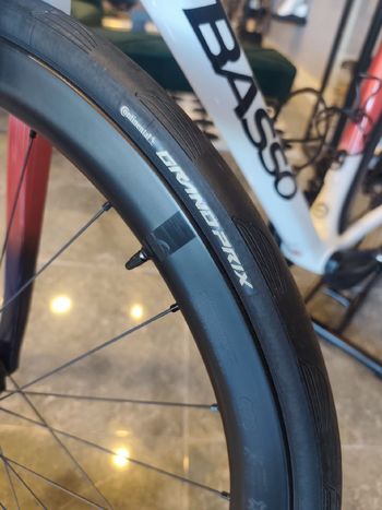 Used Basso Astra Shimano Ultegra Di2 2025 Road & Gravel, White — image 7 of 8