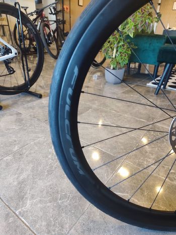 Used Basso Astra Shimano Ultegra Di2 2025 Road & Gravel, White — image 8 of 8