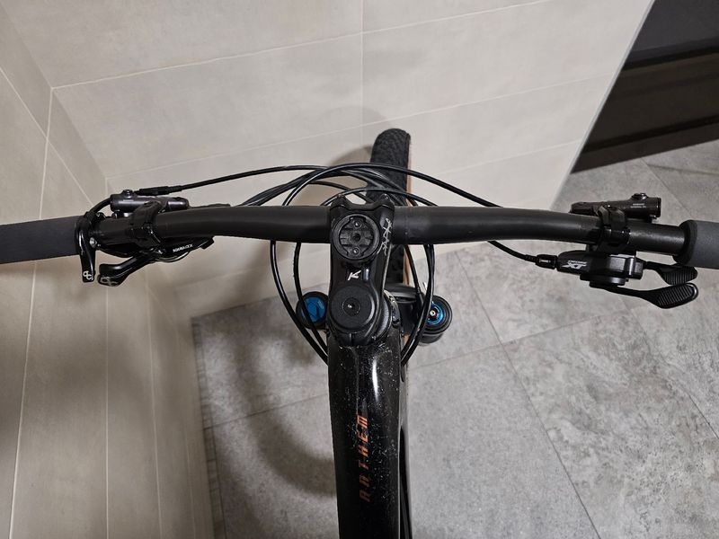Gebrauchtes Giant Anthem Shimano XTR 2024 Mountainbike, Schwarz — Bild 12 von 12