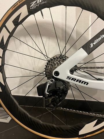Used Scott Plasma SRAM Red eTap AXS 2026 Road & Gravel, White — image 6 of 10