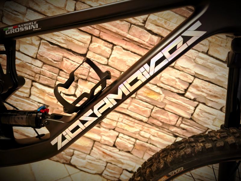 Tweedehands ZSB ProtoSE01 2025 Mountainbike — afbeelding 11 van 17