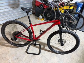 Used Megamo FACTORY 15 2024 2024 Mountainbike, Red, 29 — image 1 of 7