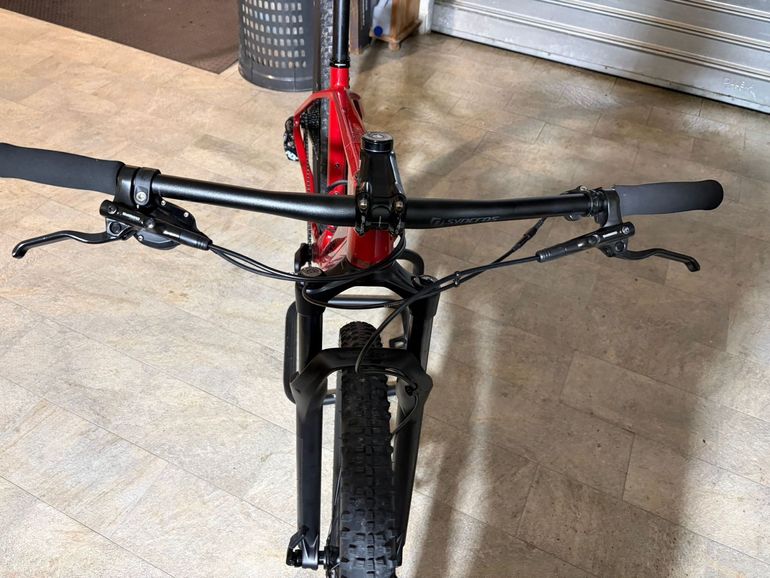 Used Megamo FACTORY 15 2024 2024 Mountainbike, Red, 29 — image 4 of 7