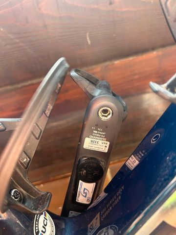 Used Trek Emonda Shimano Ultegra Di2 2023 Road & Gravel, Blue — image 7 of 11