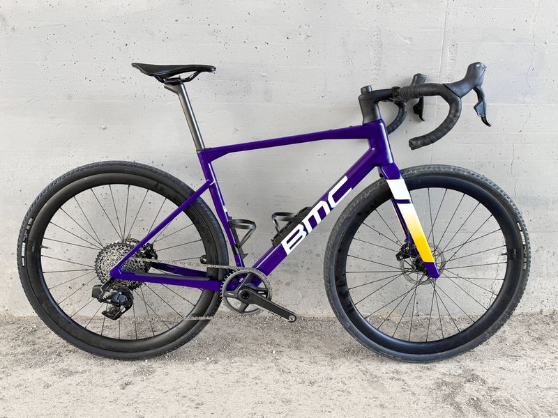 BMC Kaius 01 Three 2025 Road & Gravel de segunda mano, Morado — imagen 1 de 14