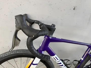 BMC Kaius 01 Three 2025 Road & Gravel de segunda mano, Morado — imagen 3 de 14