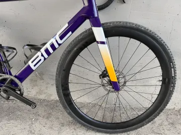BMC Kaius 01 Three 2025 Road & Gravel de segunda mano, Morado — imagen 9 de 14