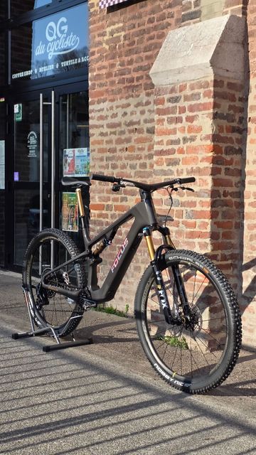 Gebrauchtes Focus VAM² SL 9.0 2024 2024 Mountainbike, Schwarz, 29 — Bild 2 von 5